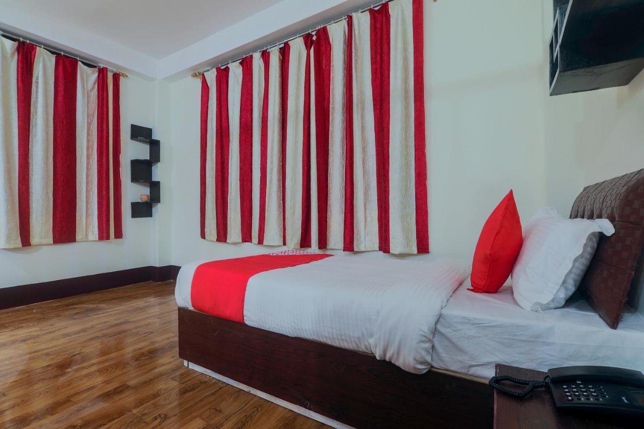 Oyo 18759 Nirvana Guest House ชิลลอง ภายนอก รูปภาพ