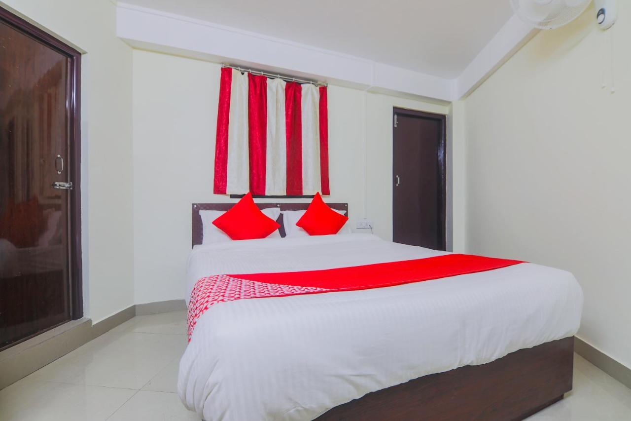 Oyo 18759 Nirvana Guest House ชิลลอง ภายนอก รูปภาพ
