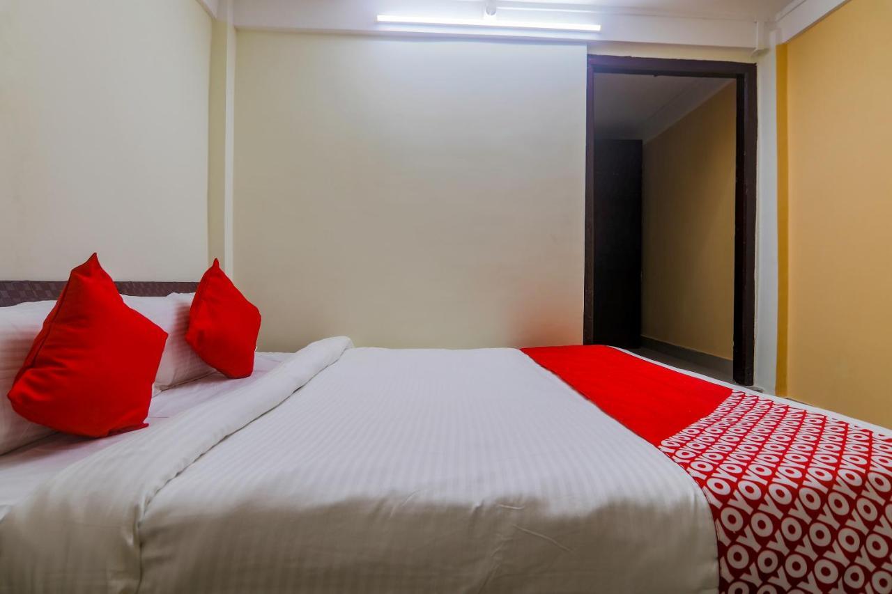 Oyo 18759 Nirvana Guest House ชิลลอง ภายนอก รูปภาพ