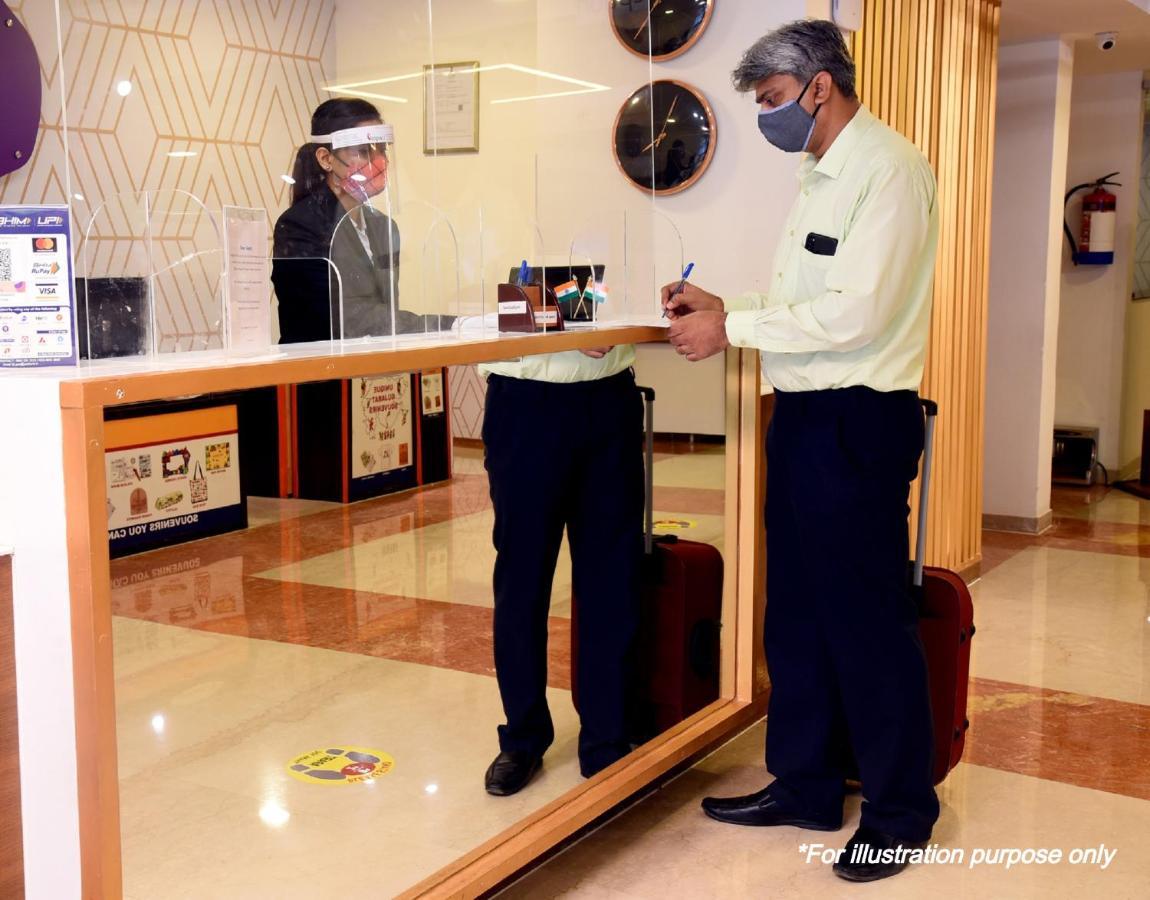 Oyo 18759 Nirvana Guest House ชิลลอง ภายนอก รูปภาพ